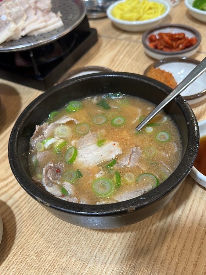 Seoul Kkakttugi, Seomyeon head store