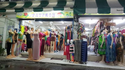 Baiyoke Night Market