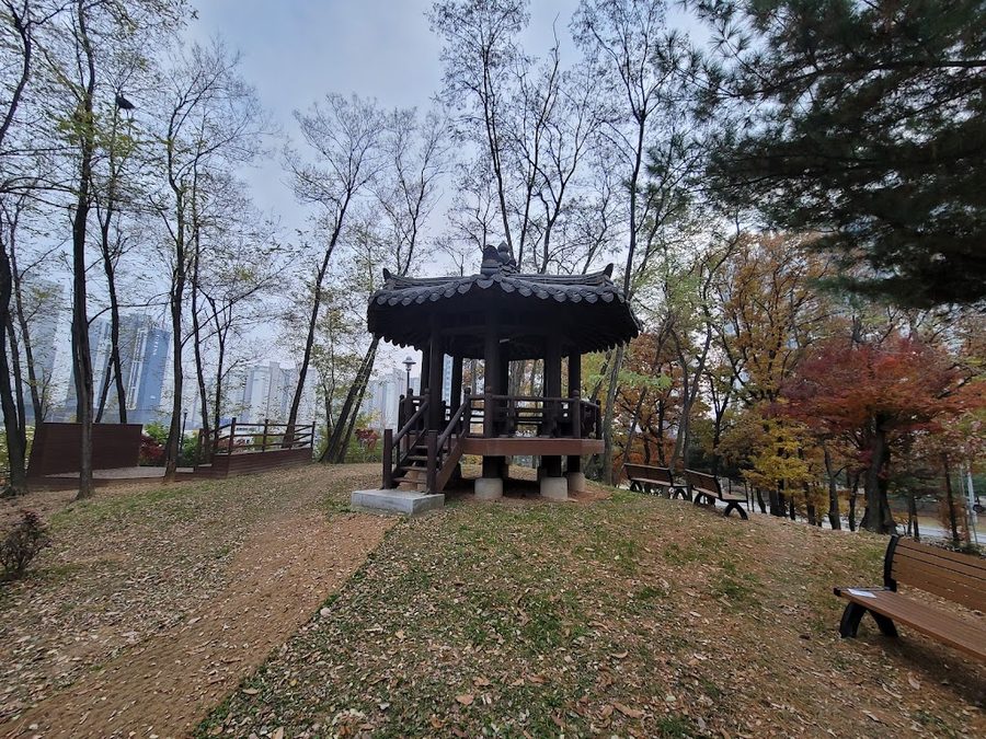 Dujeong Park