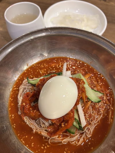 咸興冷麵名家新麵屋