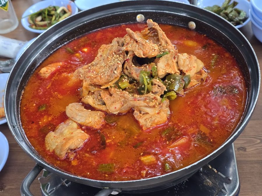 Deungnamu Jip