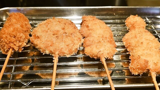 立ち呑み揚げたて串かつ 小粋