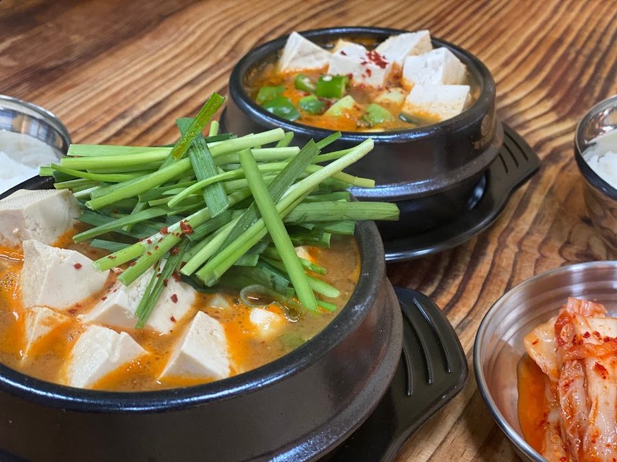 Ttukbapjip & Haengbok Yegam