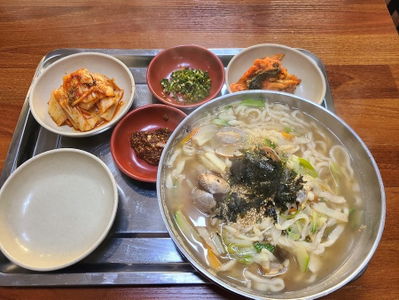 Hongdukkae Son Kalguksu
