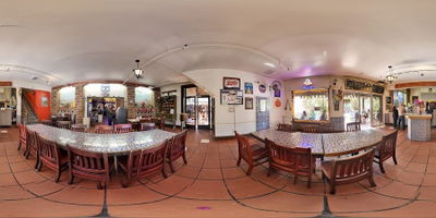 La Luz del Día Restaurant