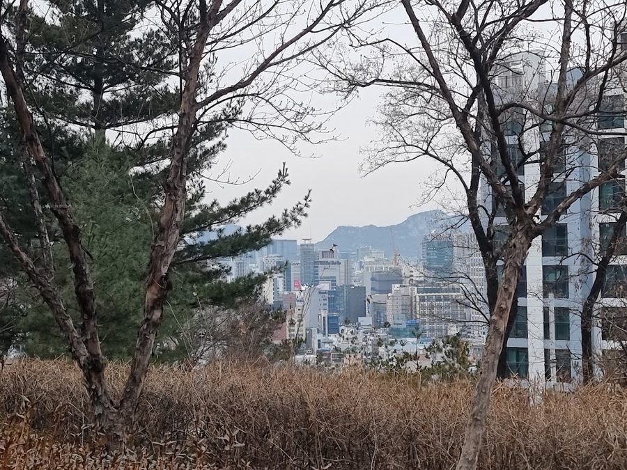 Muhakbong Park