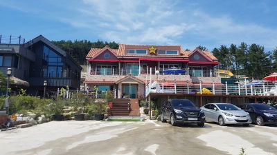 라구스힐풀빌라펜션