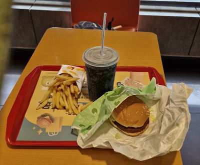 롯데리아 부산재송점