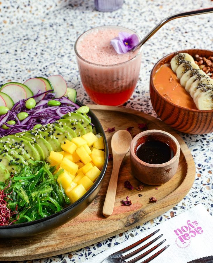 Acai and You - Odéon | All week Brunch & Coffee