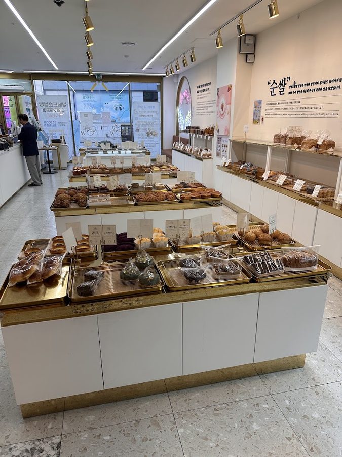 Ssangttede Bakery and Cafe