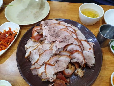 朴家王豬腳
