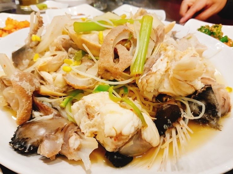 Hongbak Agujjim