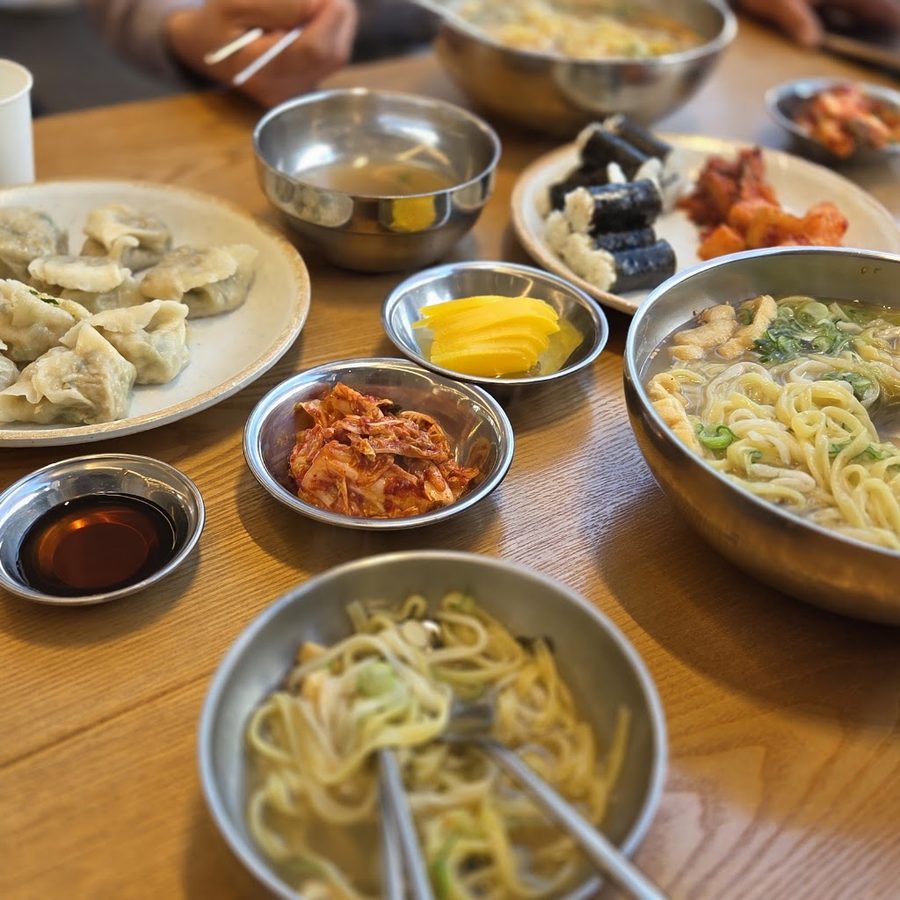 Yeongdo Myeonok Dwaeji Gukbap