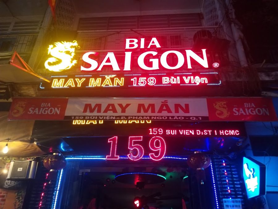 Happy Hour Lucky Bar