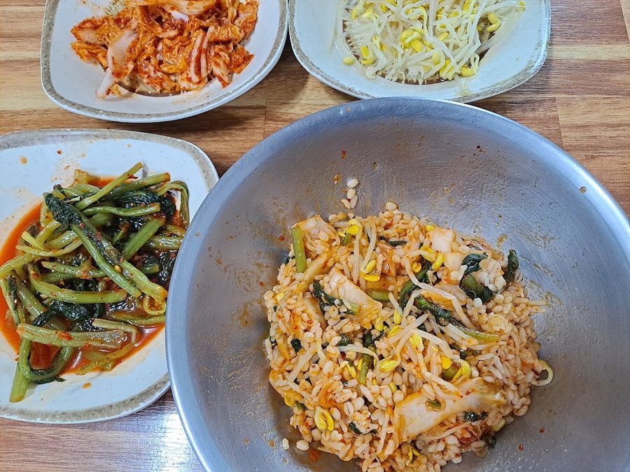 Chanine Kalguksu Patjuk Jeonmunjeom