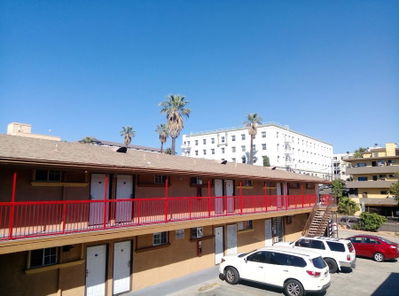 Royal Viking Motel