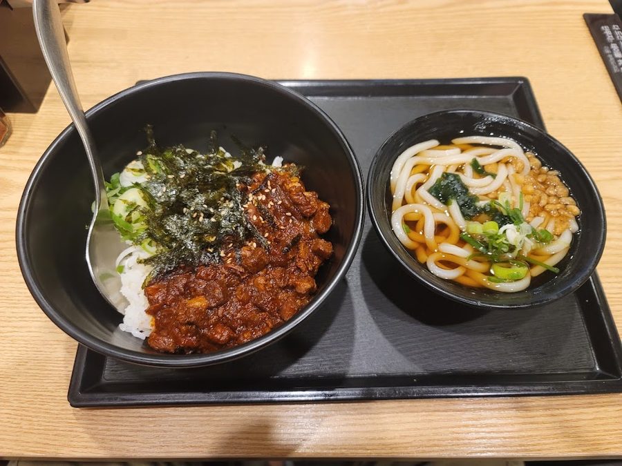 Yeokjeon Udon 0410 Gangnam Station Taegeukdang Branch