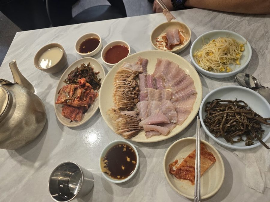 Hongtak Maeul