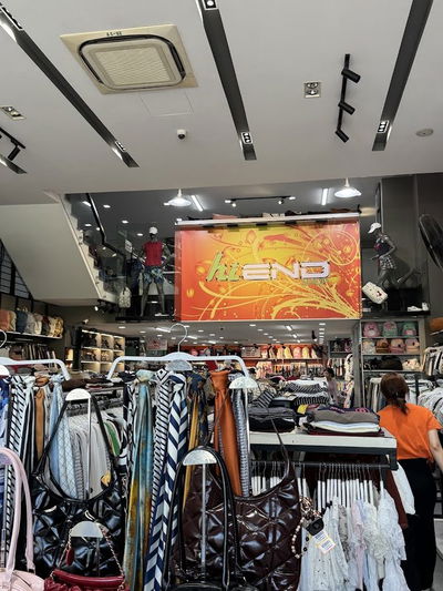 HiEnd Clothing Store