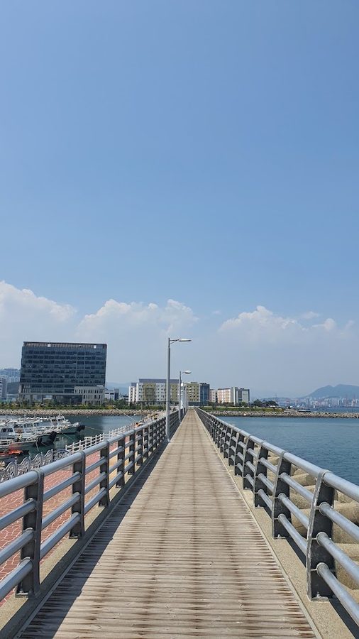 하리항 방파제