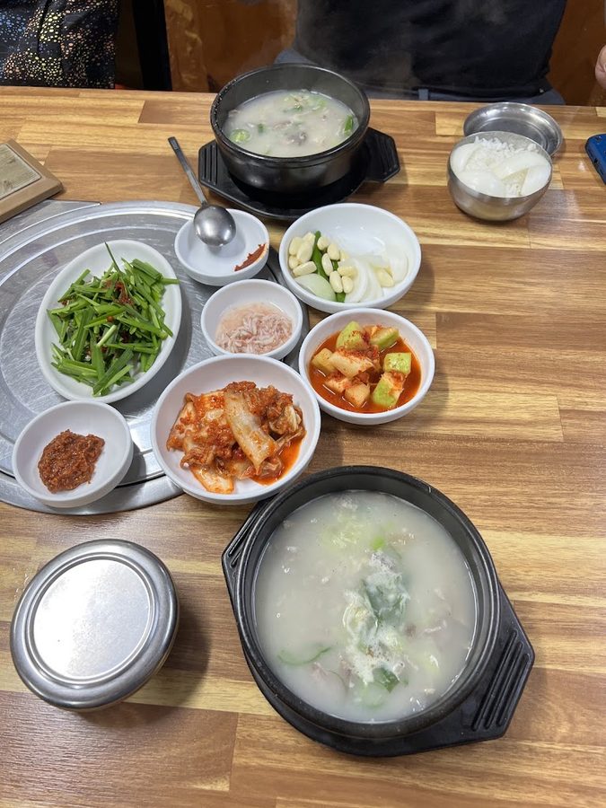 Jinju Dwaeji Gukbap