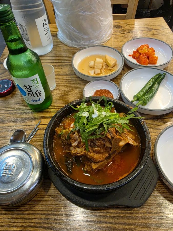Sinsagol Gamjatang Cheonho Branch