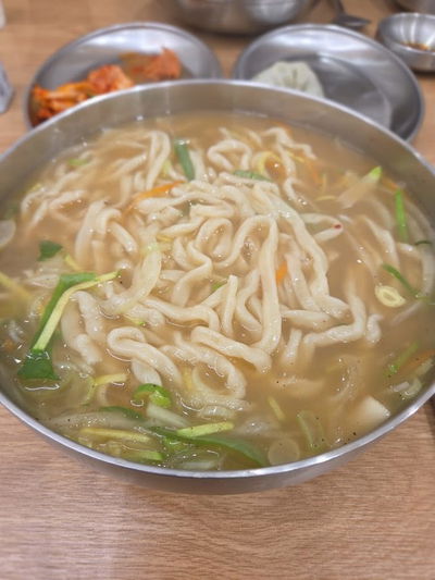 홍남매 칼국수 망포역점