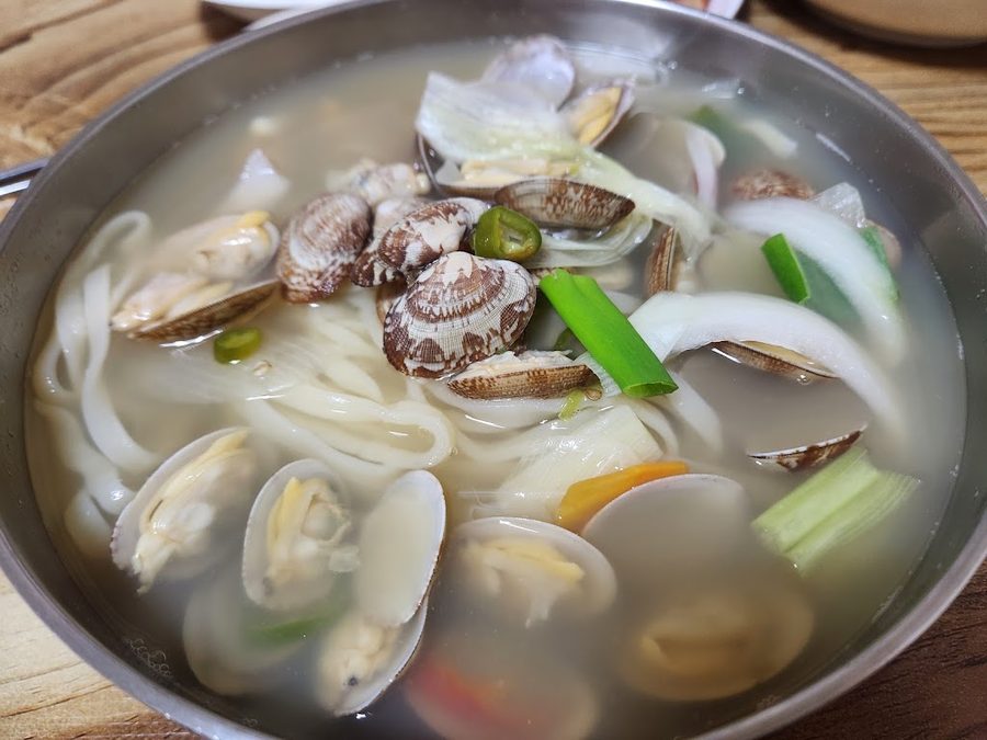 麥麩蛤蜊刀削麵