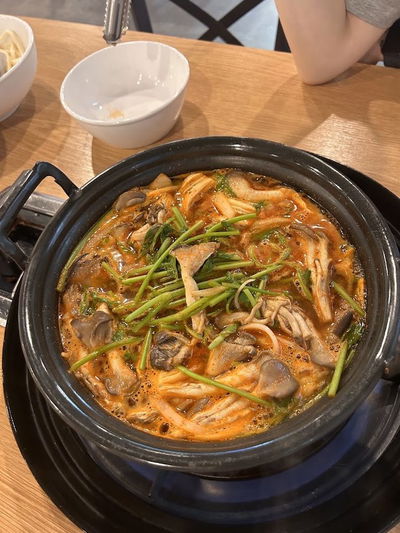 Deungchon Shabu Kalguksu Dangsan Branch