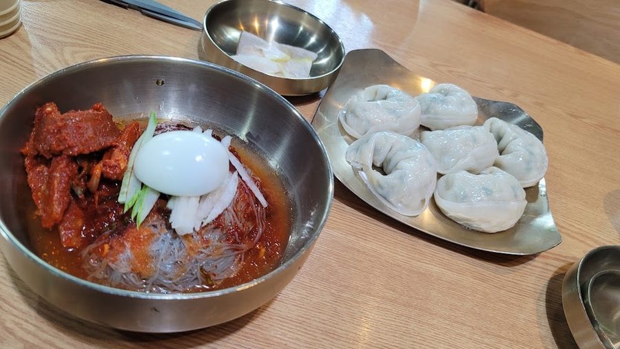 Myeongdong Kalguksu