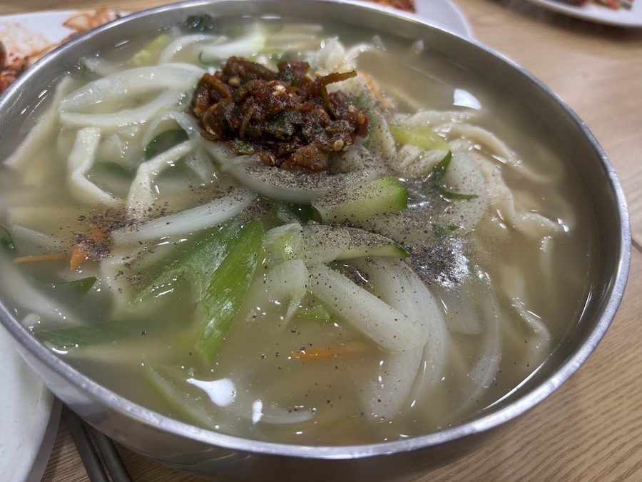 Kkapine Kalguksu