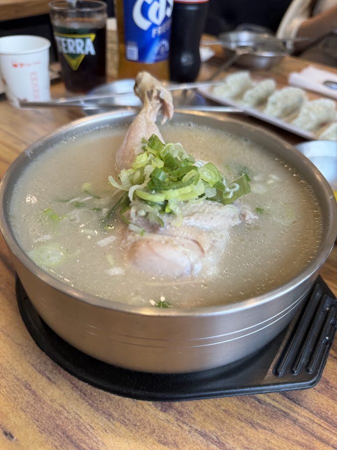 Eonyang Dak Kalguksu Yeongdo Branch