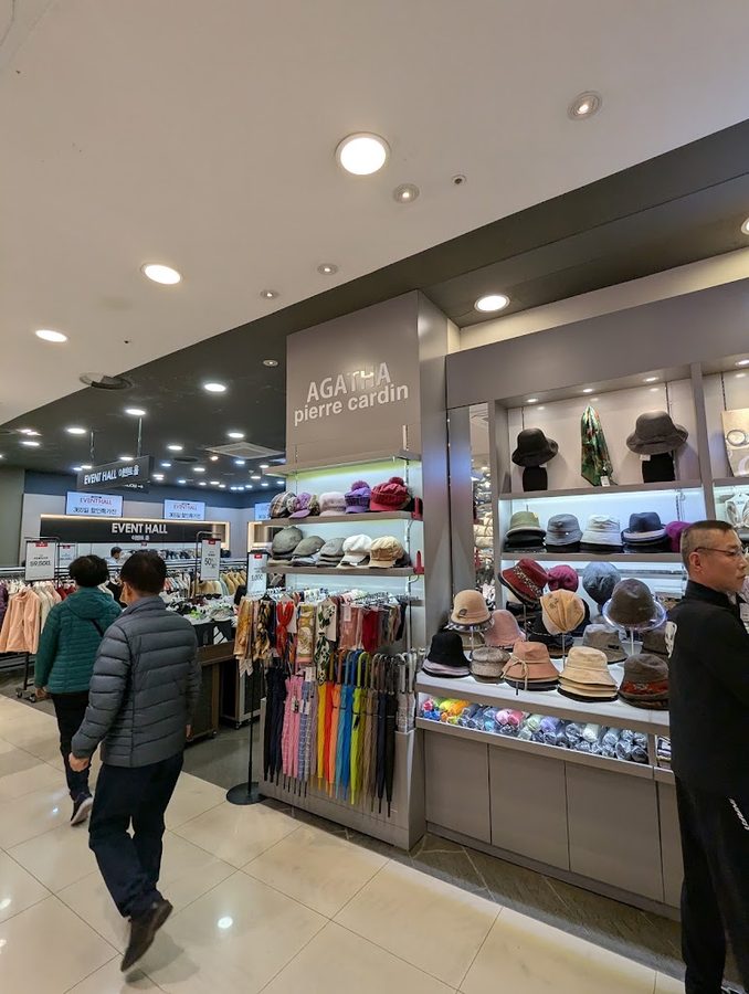 New Core Outlet Deokcheon Branch