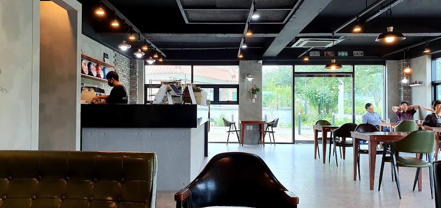 Cafe 187
