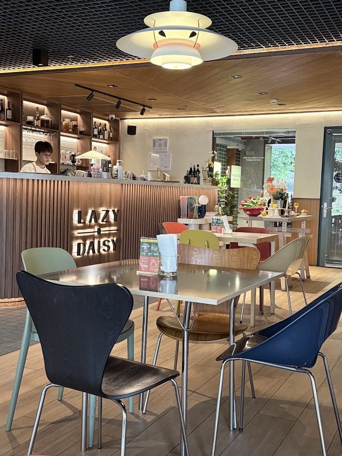 Lazy Daisy Brunch and Bar