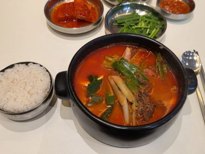 청담동순도리 합정역점