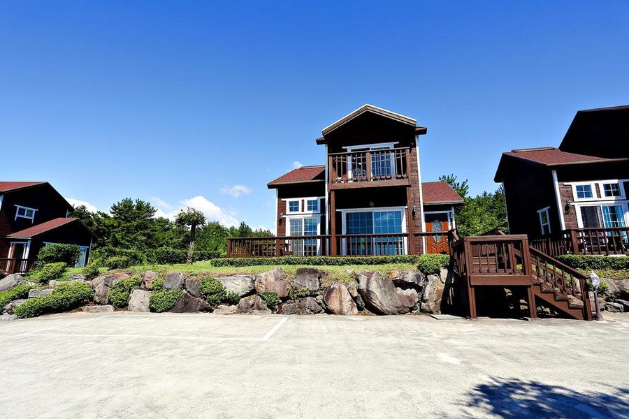JnB Family Hotel
