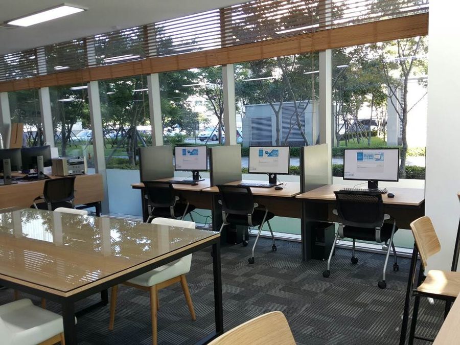 Kinko's Centum City Center