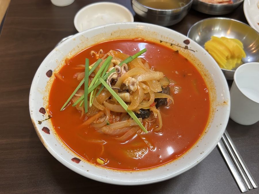 Palbongi Milmyeon