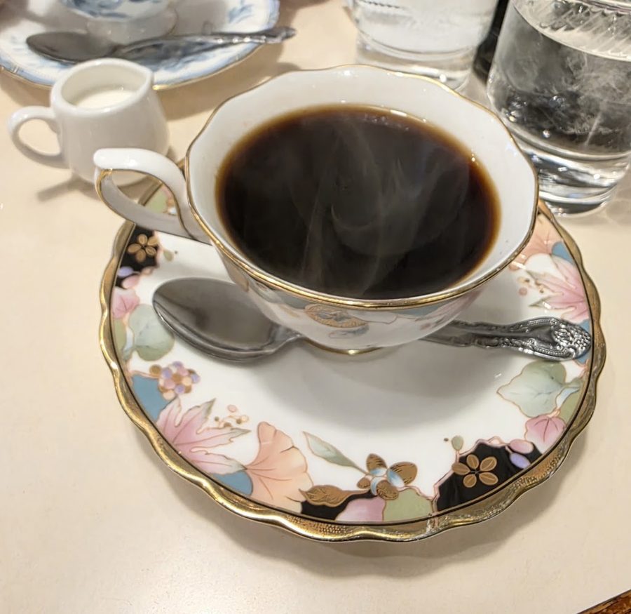 COFFEE SHOP LAYLA