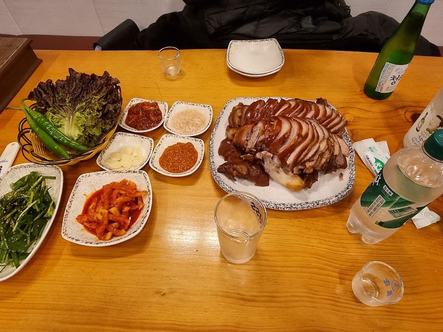 Seok Ajussi Jokbal Myongji University Branch