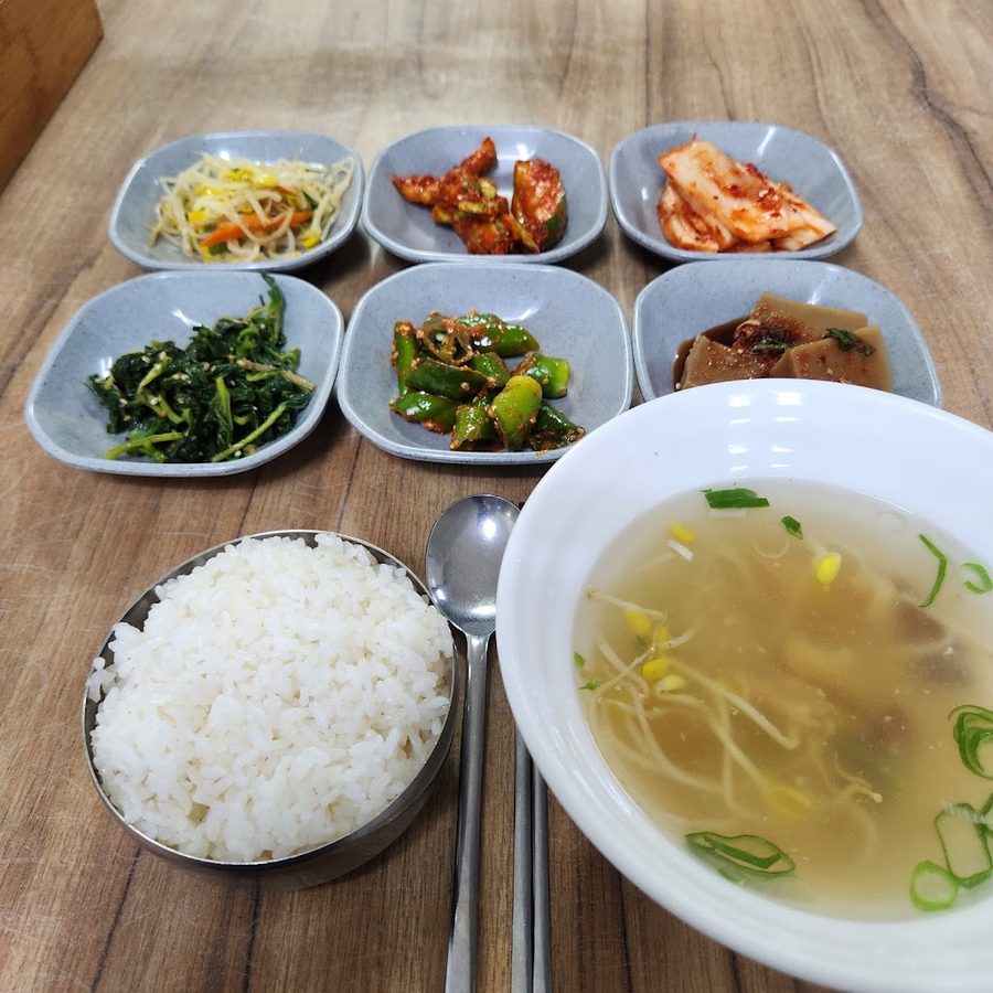 Jageun Maeul Bapsang