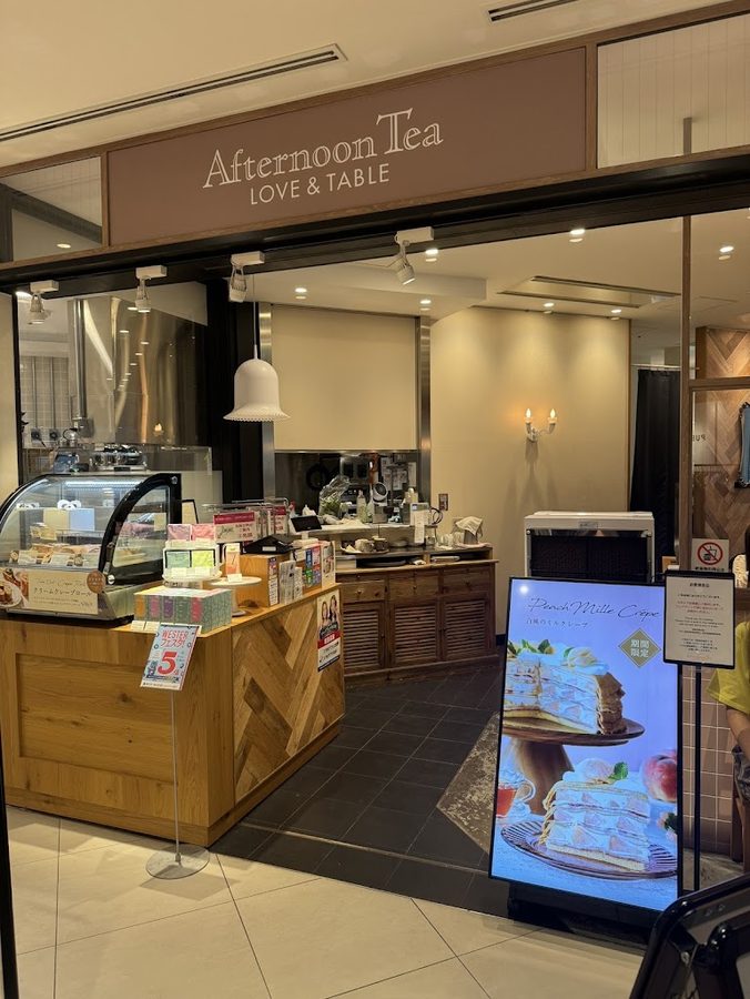 Afternoon Tea LOVE & TABLE LUCUA Osaka Shop