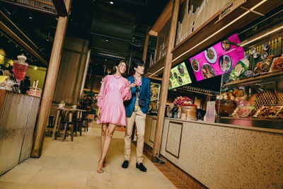 Hug Thai