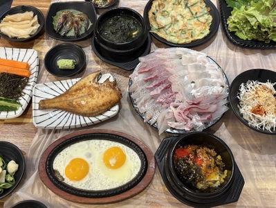 Haeundae Eoga Hoetjip (Sashimi Restaurant)