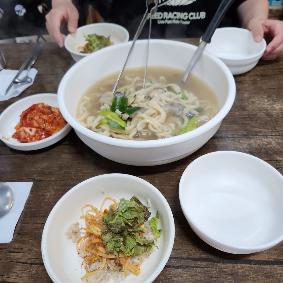 Neoguri Kalguksu