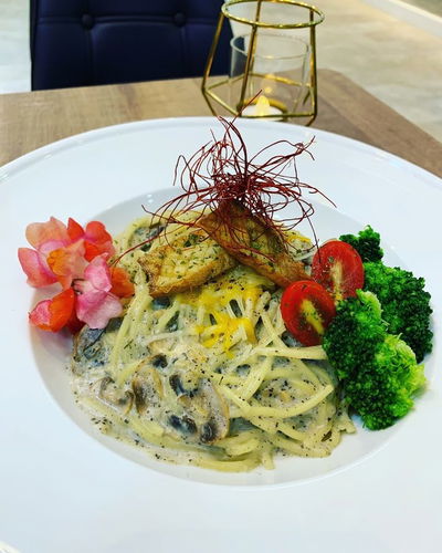 HAIR SALON BISTRO餐酒館