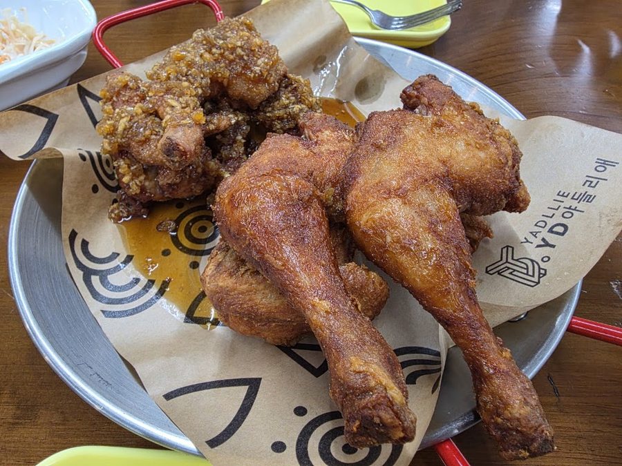 Yadley Chicken Deokgyo Branch