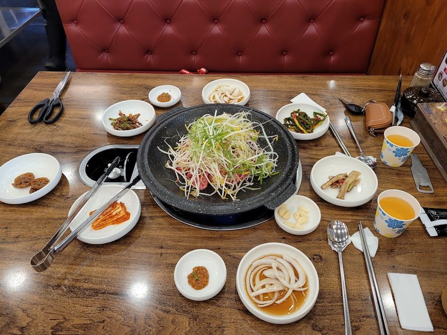 정육단고기백화점식육식당