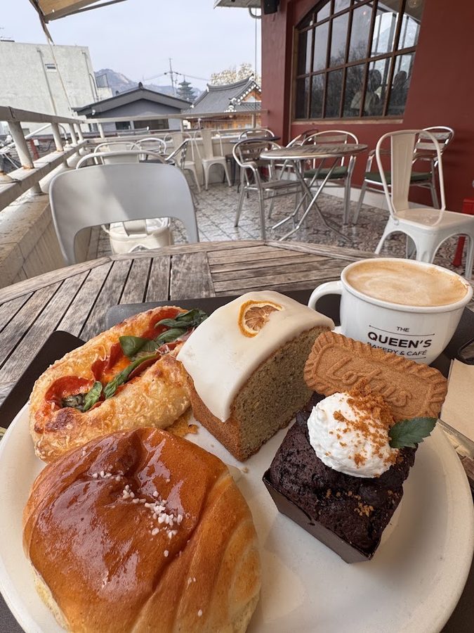The Queen's Bakery & Cafe